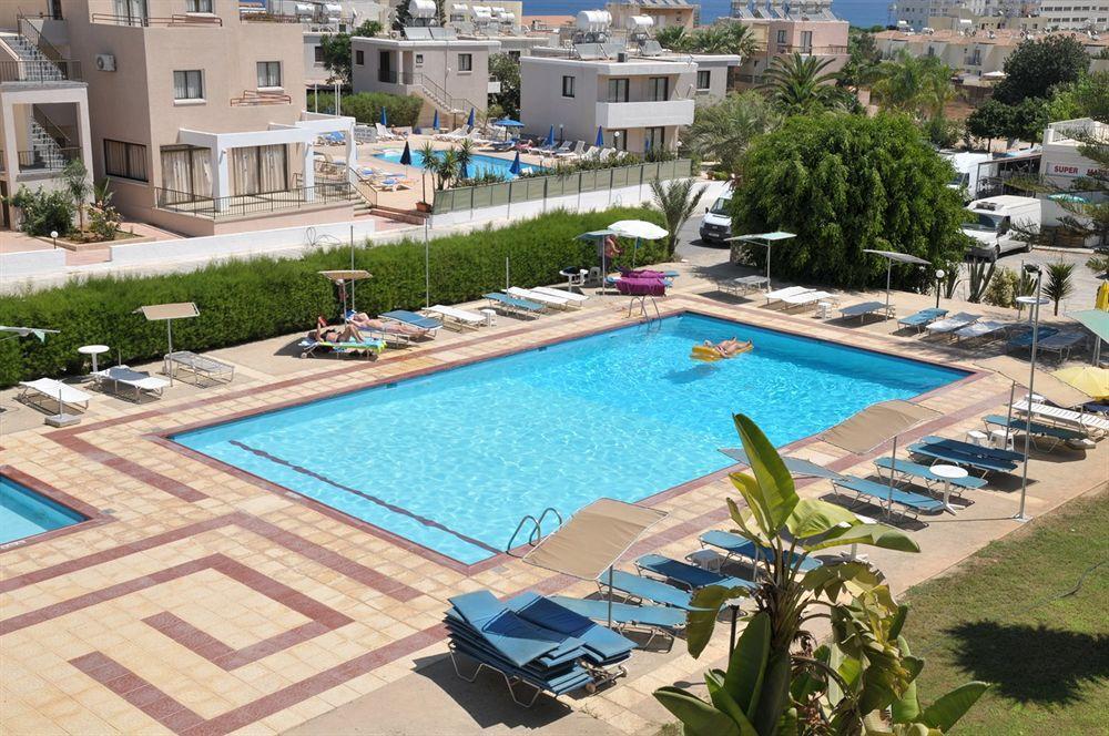 Debbiexenia Hotel Apartments Paralimni Zewnętrze zdjęcie