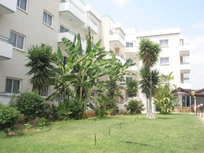 Debbiexenia Hotel Apartments Paralimni Zewnętrze zdjęcie